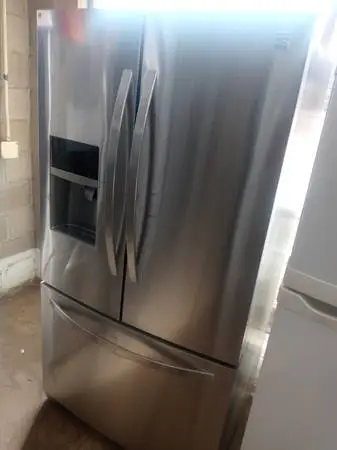 ★Kenmore stainless steel french door refrigerator