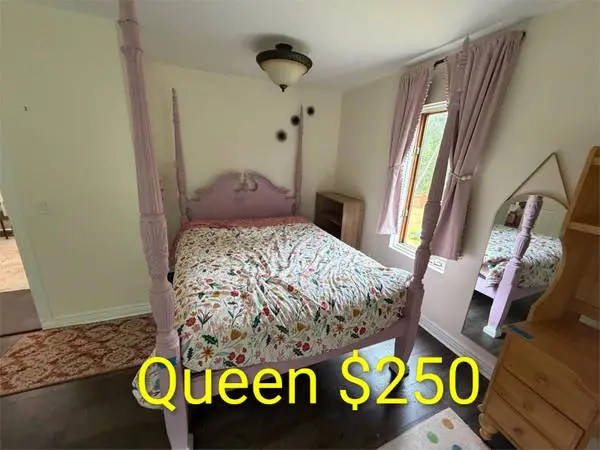 4 Poster Queen Bedframe and Mattress