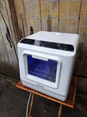 Portable countertop dishwasher no leaks clean like new