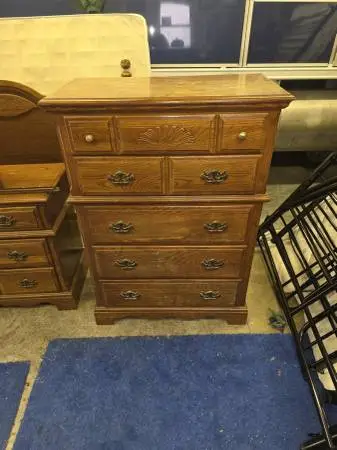 Bedroom set