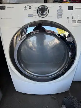 While Maytag Load electric dryer, clean, good working condition free d