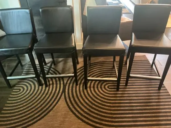 Set of 4 COUNTER HEIGHT GenuineBlack Leather Barstools