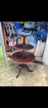 1937 Dumbwaiter near perfect condition