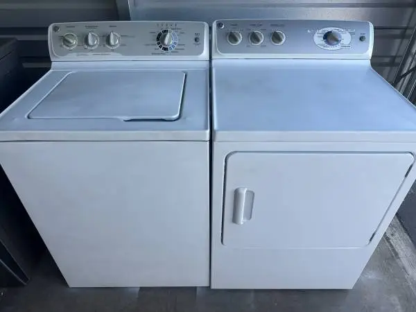 Ge washer and gas dryer