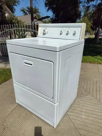 GAS Dryer ($130 delivery available in Fresno