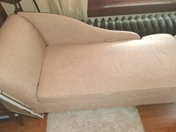 Benches (indoor)