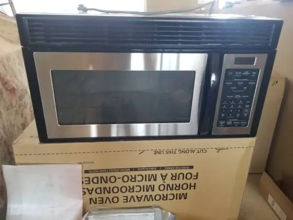 GE SpaceMaker stainless steel built-in microwave