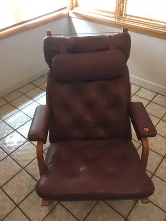 CADO lounge teak and leather chair Made in Denmark MCM Modern