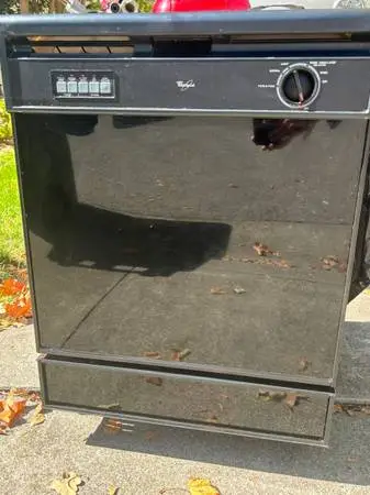 Nice and Clean and Whirlpool Dishwasher