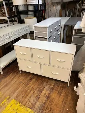 5-Drawer Simple Easy Flow Dresser