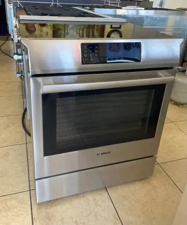 Bosh 30” Slide Induction Range Stainless Steel