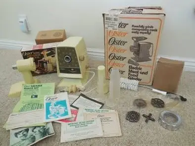 OSTER Heavy Duty Electric LOT Meat & Food Grinder 996 + Sausage Maker