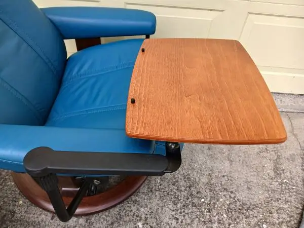 EKORNES STRESSLESS RECLINER LAPTOP COMPUTER TABLES
