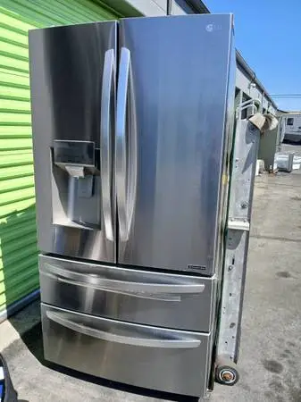Lg stainless steel 4 door refrigerator