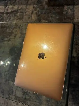 Apple MacBook Air M1 13.3 Gold- 8GB RAM/256GB SSD