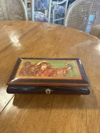 Reuge Swiss Music Jewelry Box-Edna Hibel La Boheme-10X6X3