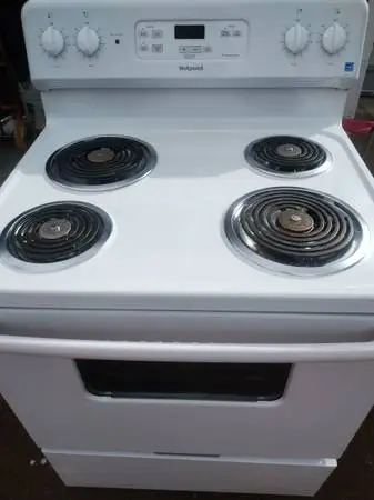 New Hotpoint range 30 in