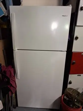 Refrigerator