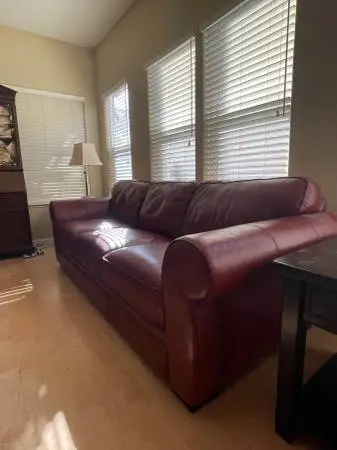 Leather sofa - red