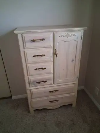 Bedroom Set Chest of Drawers and Nightstand Wood