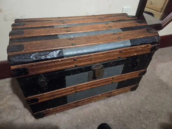 Antique Dome Top Steamer Trunk – Wood & Metal Storage Chest