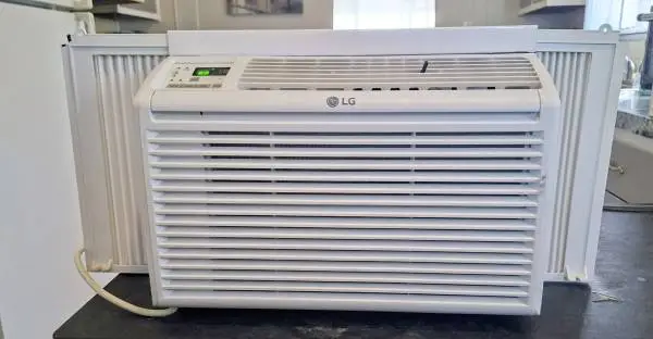 LG 6,00BTU Window Air Conditioner