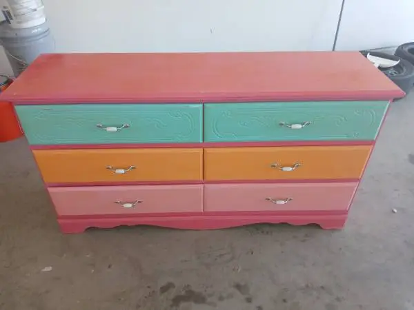 Six drawer kids dresser