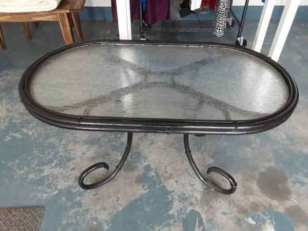 Glass Top Oval Patio Coffee Table