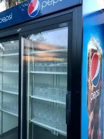 Reach in Refrigerator Fogel