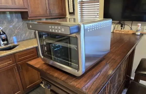 Ninja DT501 - Air Fryer, 10-in-1 Oven, AS NEW!!
