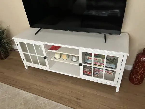 Tv stand entertainment center