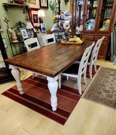 Farmhouse Table with 4 Chairs-72L x 42W