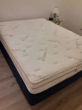 Saatva Bed Queen Size
