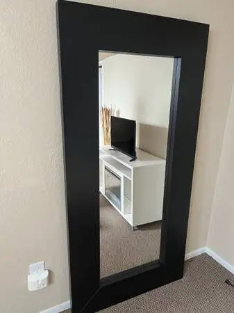 Floor mirror
