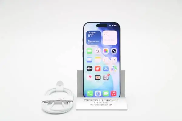 MINT Apple iPhone 17 256GB Lavender *100% BH* FACTORY UNLOCKED!