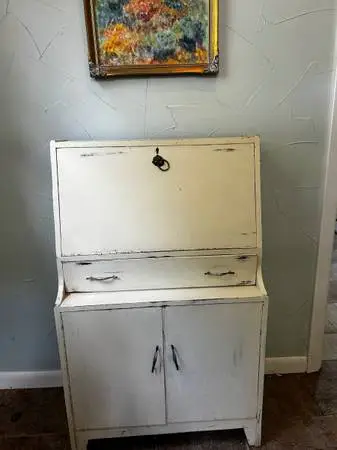 Drop front desk-child sized Conroe