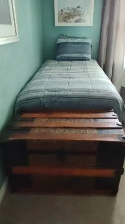 complete Twin Bed set