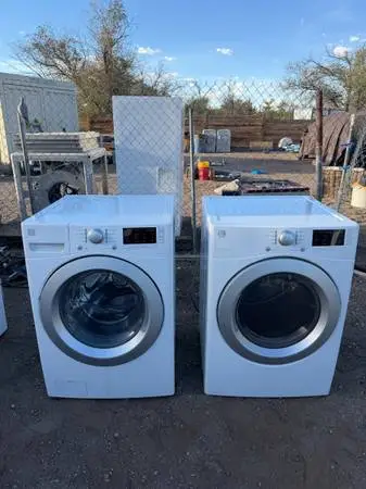 Kenmore White Front Loading Washer And Electric 220 Plug Dryer Set