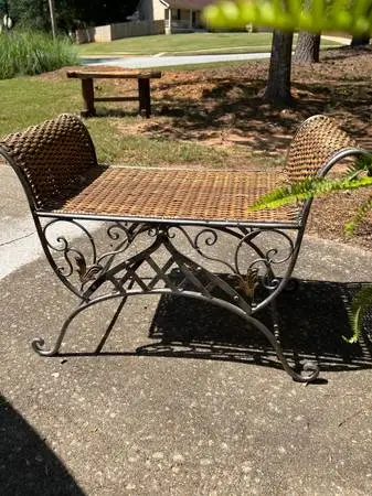 *** Unique Rattan Vanity Bench/Chair Indoor ***