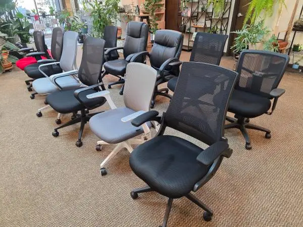 🪑 Office Chairs – Ergonomic, Mesh, Executive & More | New & Used