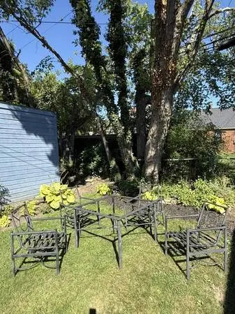 Patio Set-5 pieces + Patio Coffee Table