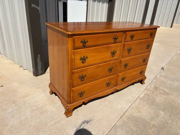 Exquisite Antique Sturdy Solid Rock Maple 8 Drawer Dresser