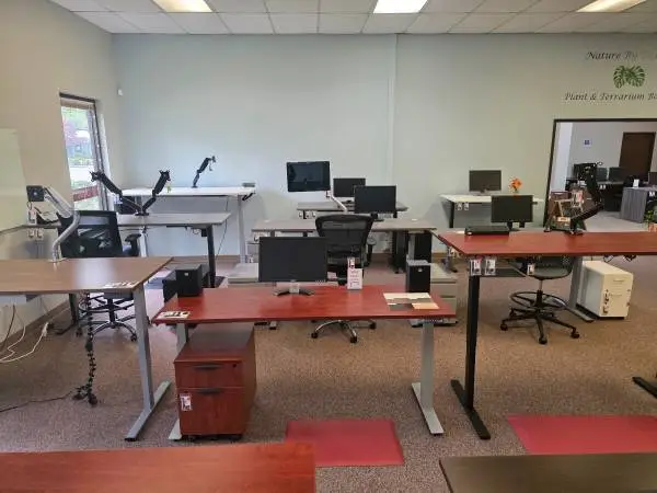 ⬆️⬇️ Sit-Stand Desks, Chairs & Filing Cabinets – Huge Selection