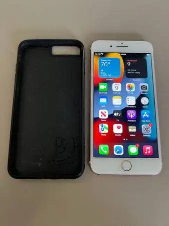 Apple iPhone 7 Plus Rose Gold 128GB UNLOCKED & Reset w/case