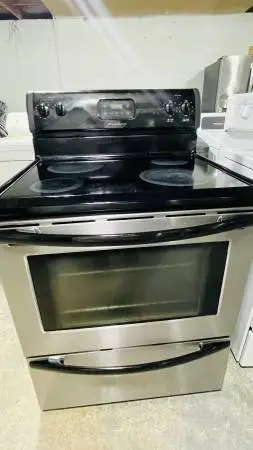 Frigidaire Stove fair condition