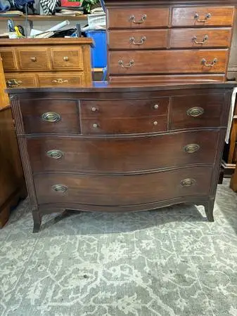 Dresser