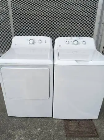 GE WASHER AND ELECTRIC DRYER