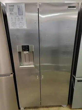 Frigidaire Professional 36 in Wide 22.3 Cu Ft Side by Side Counter Depth Refrige