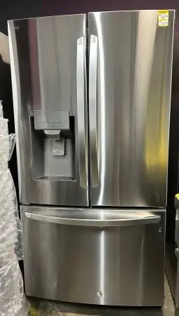 LG 28 cu. ft. 3 Door French Door Refrigerator with Ice and Water
