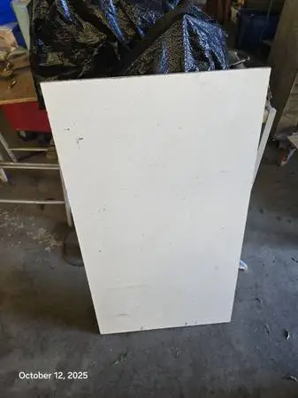 Laminated white board. Milamine Board for shelving